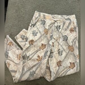 Abercrombie camo sweatpants